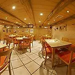 Hanauerhof 3*