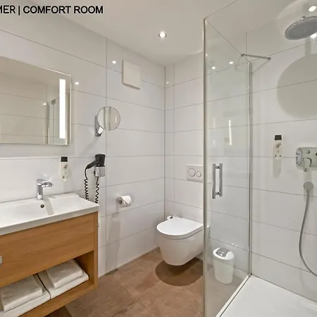 Hanauerhof Szálloda 3*