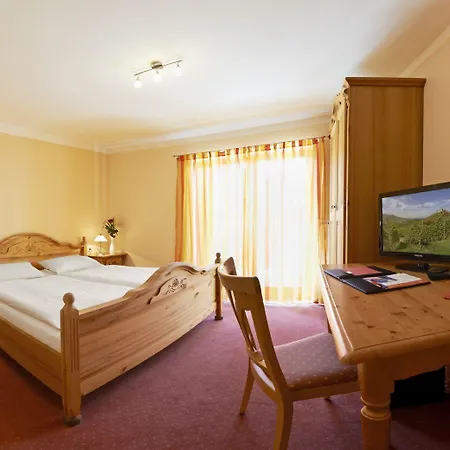 Hotel Hanauerhof 3*